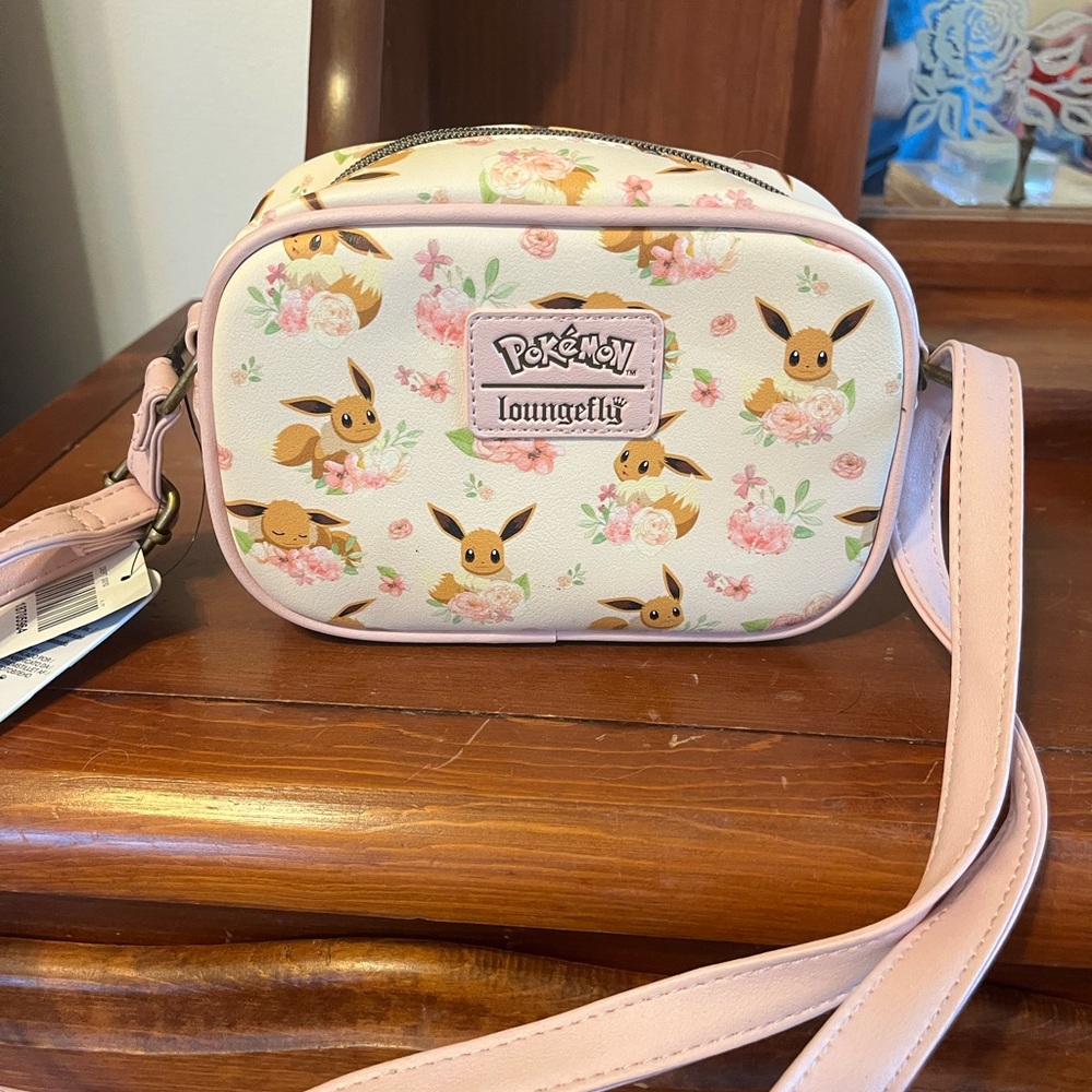 Loungefly Pokémon Eevee Floral Crossbody Bag